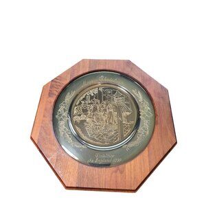 1983 Dirilyte Merry Christmas in England Vintage